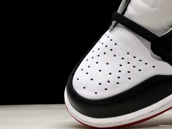 Cheap TBkick 555088-125 Jordan Toe 1 Air Retro Black 0513